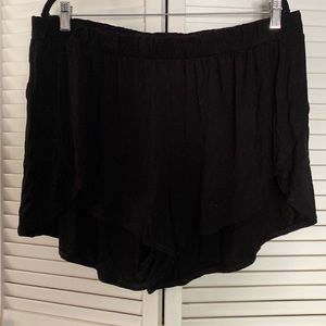Old Navy Black Shorts XL